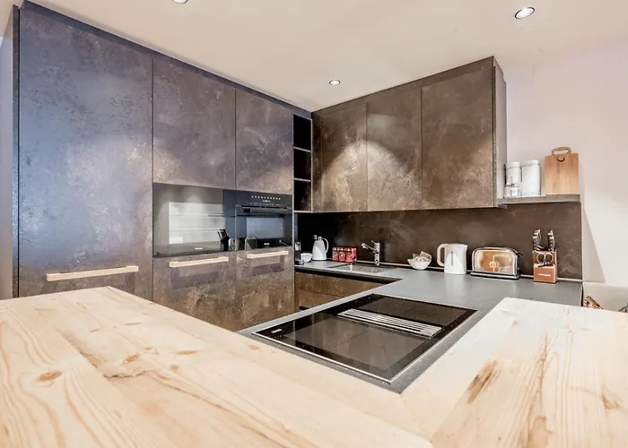 Buehlhof Aparthotel 4*